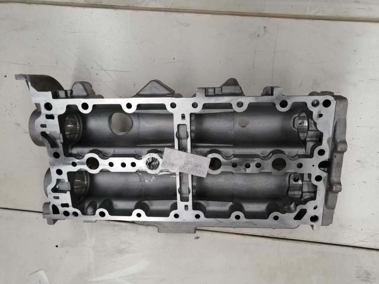 Karsan Külbütör Üst Kapak K100128