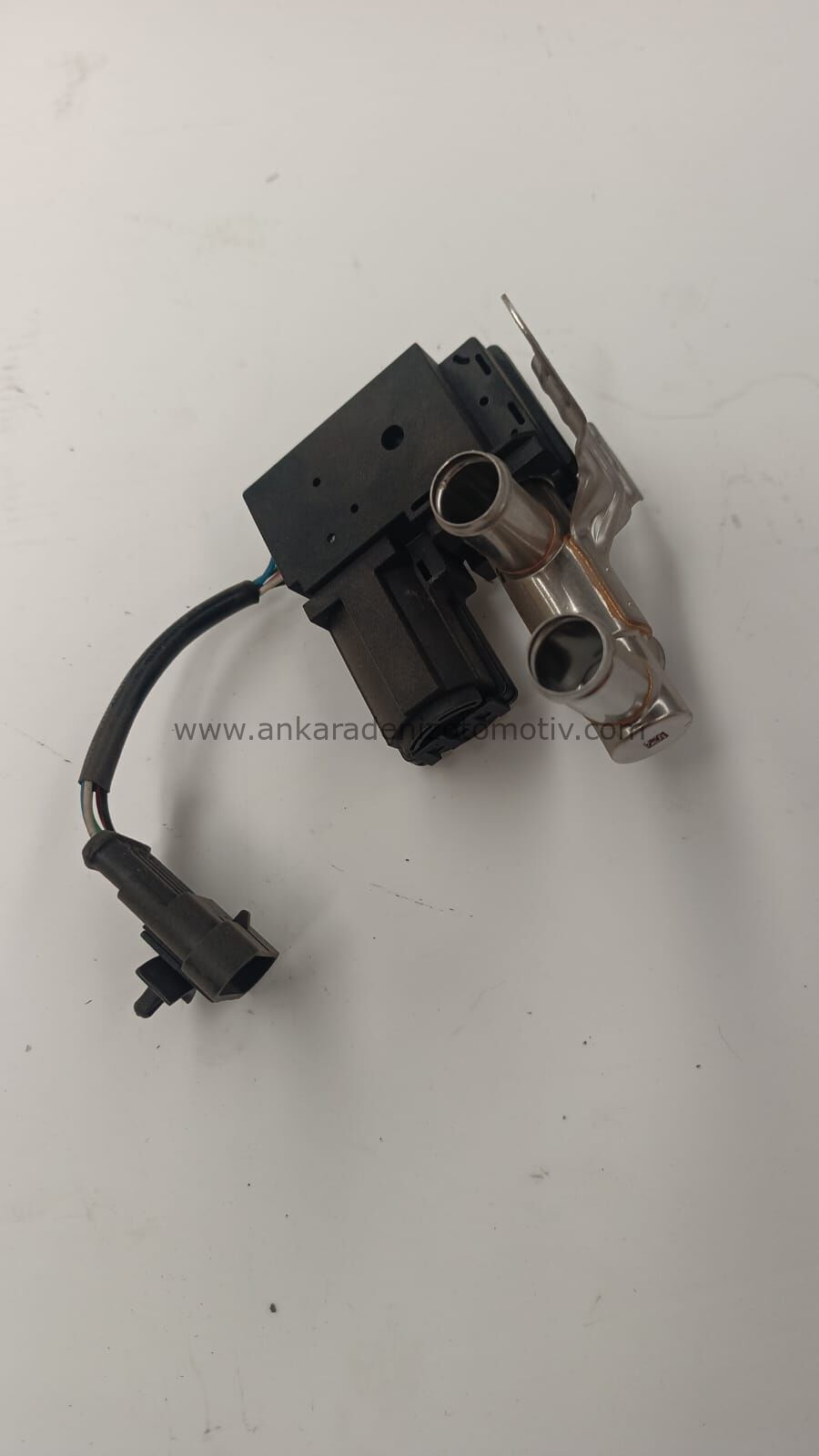 KALORİFER SICAK SU MUSLUĞU NN