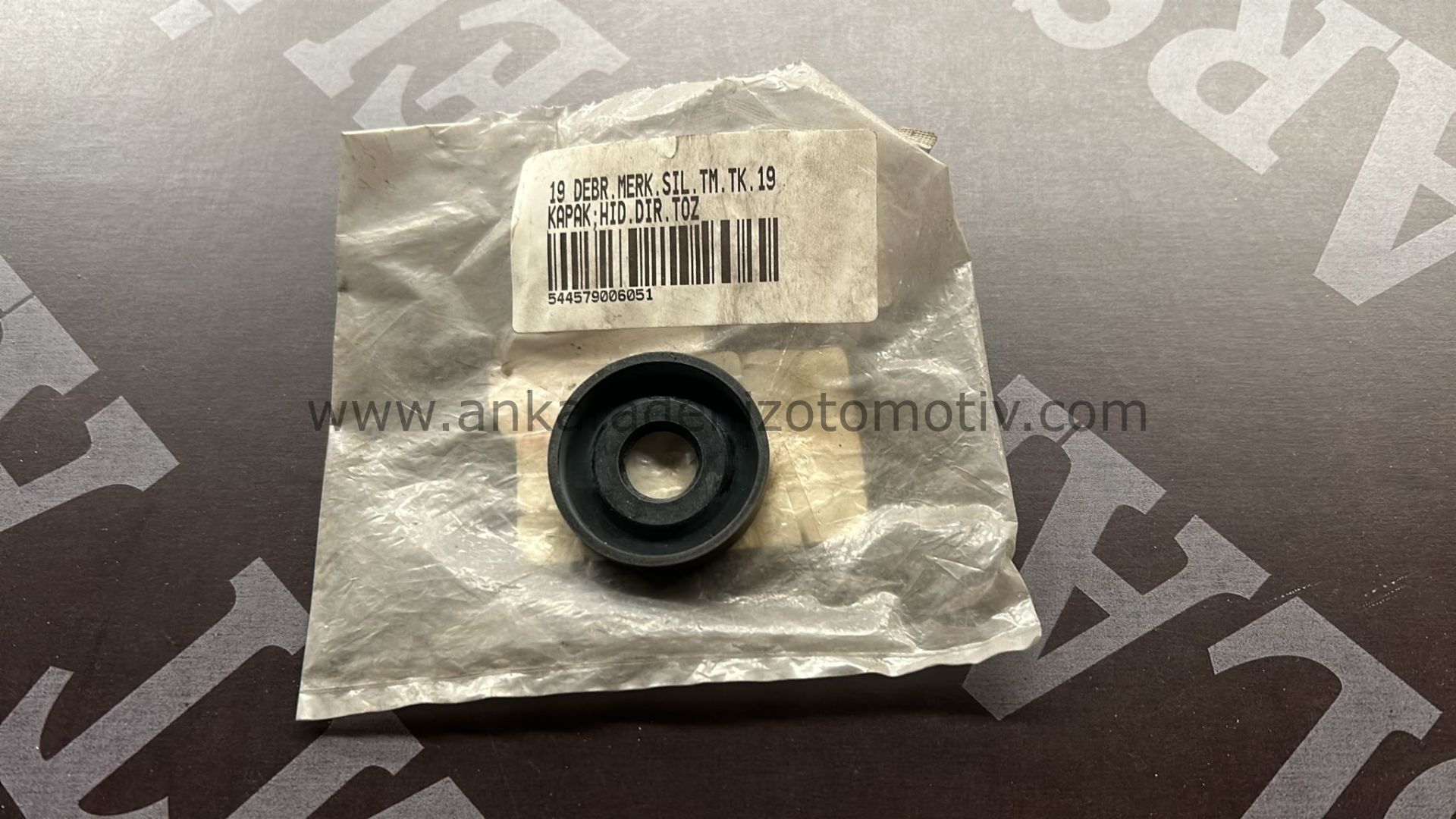 Isuzu NPR 66 Kapak Hıd.Direksiyon Toz