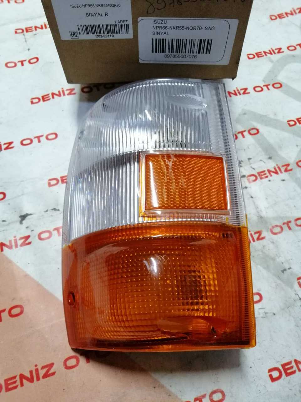 Isuzu NPR 66 Sinyal Lambası Kmp Ön-R
