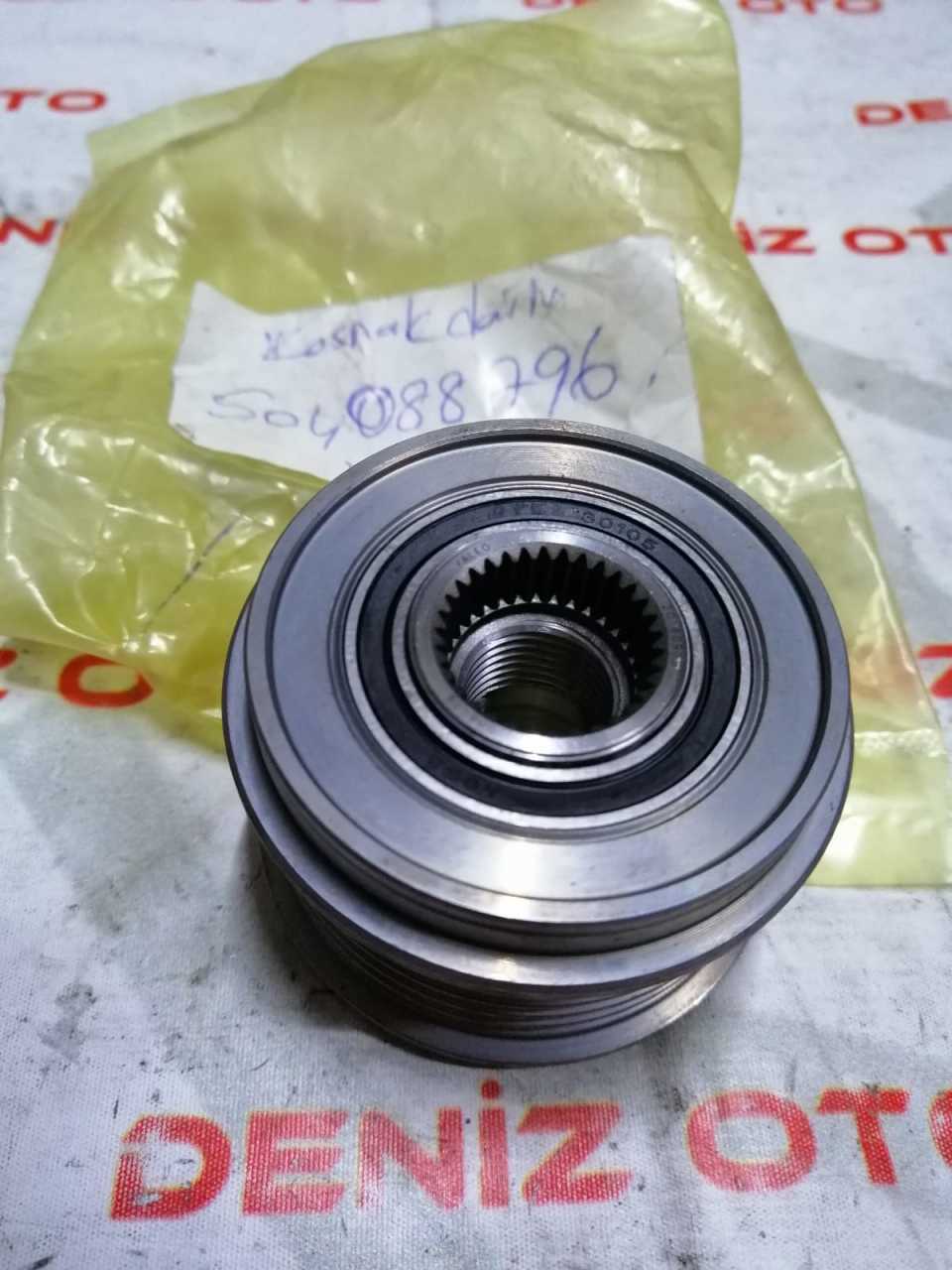 Iveco Daily 70 C 17 Alternatör Kasnak