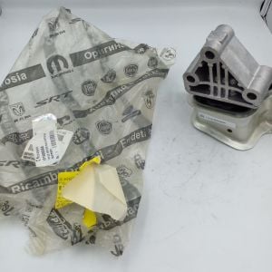 Karsan Takoz Motor Bağlantısı Sağ 1015055AA
